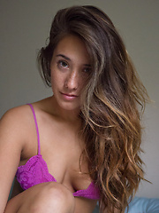 Eva Lovia Wakey Wakey